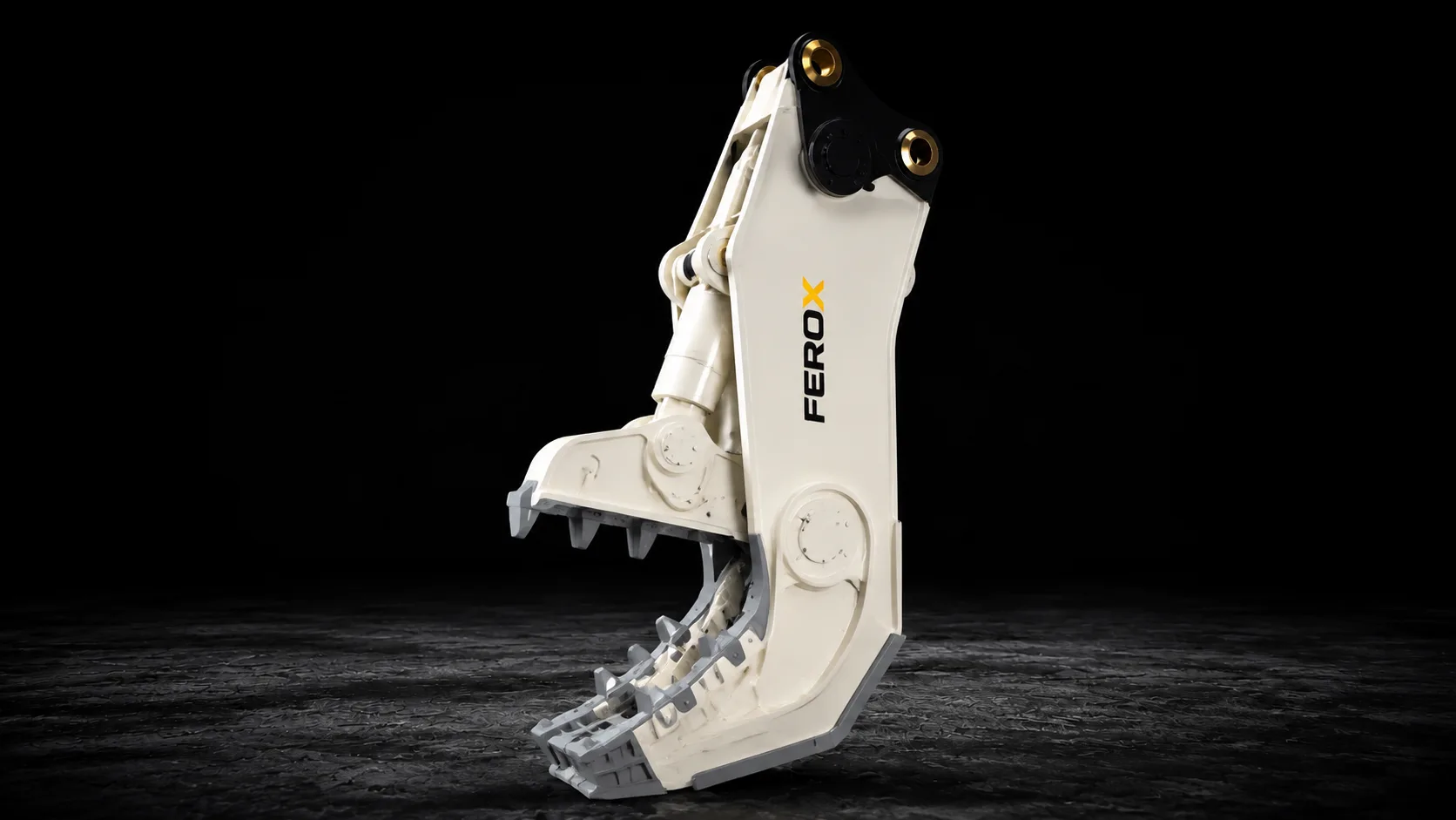 Hydraulic pulverizer attachment for excavator used in concrete demolition and material crushing applications