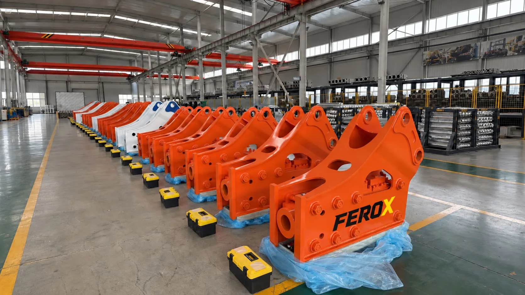 Soosan side type hydraulic breaker actual photo with FEROX branding in workshop